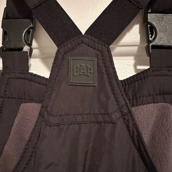 Gap Kids Black Snow Bib Overalls size 4 - Picture 3 of 5